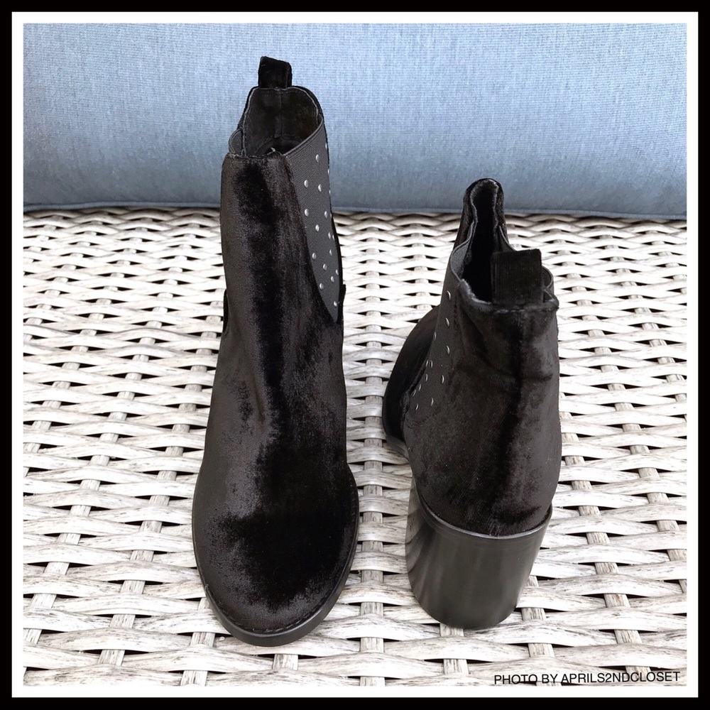 BLACK ANKLE BOOTIES MOTO STUD BLOCK HEEL BOOTS A3C - Picture 5 of 8